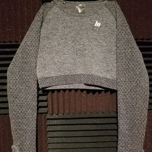 Muscle Nation Long Sleeve Crop Top Size 